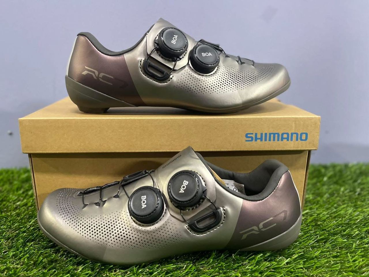 Shimano RC 703E SE Wide Cycling Shoe