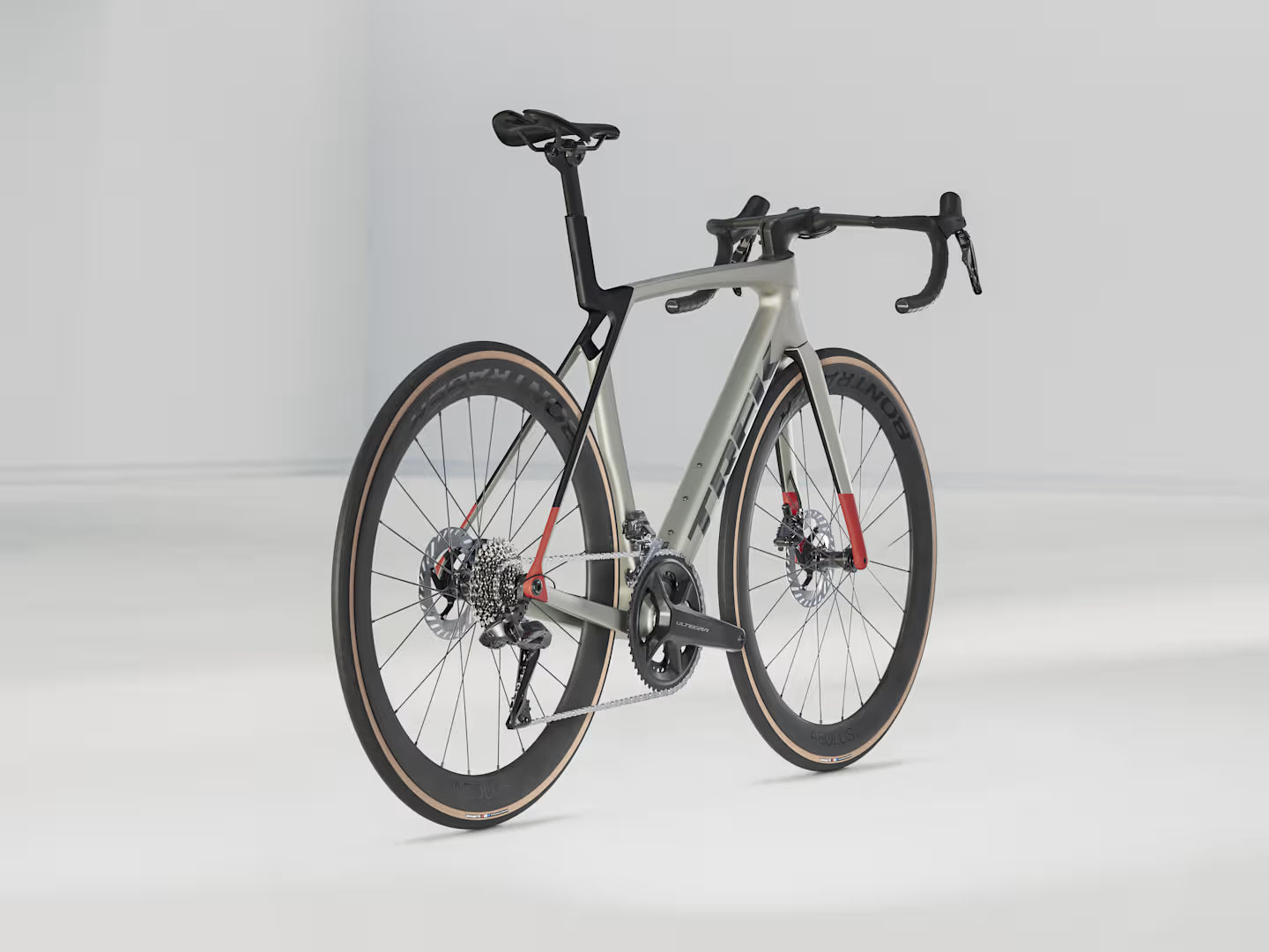 TREK MADONE SL 7 (GEN 8) - 2025