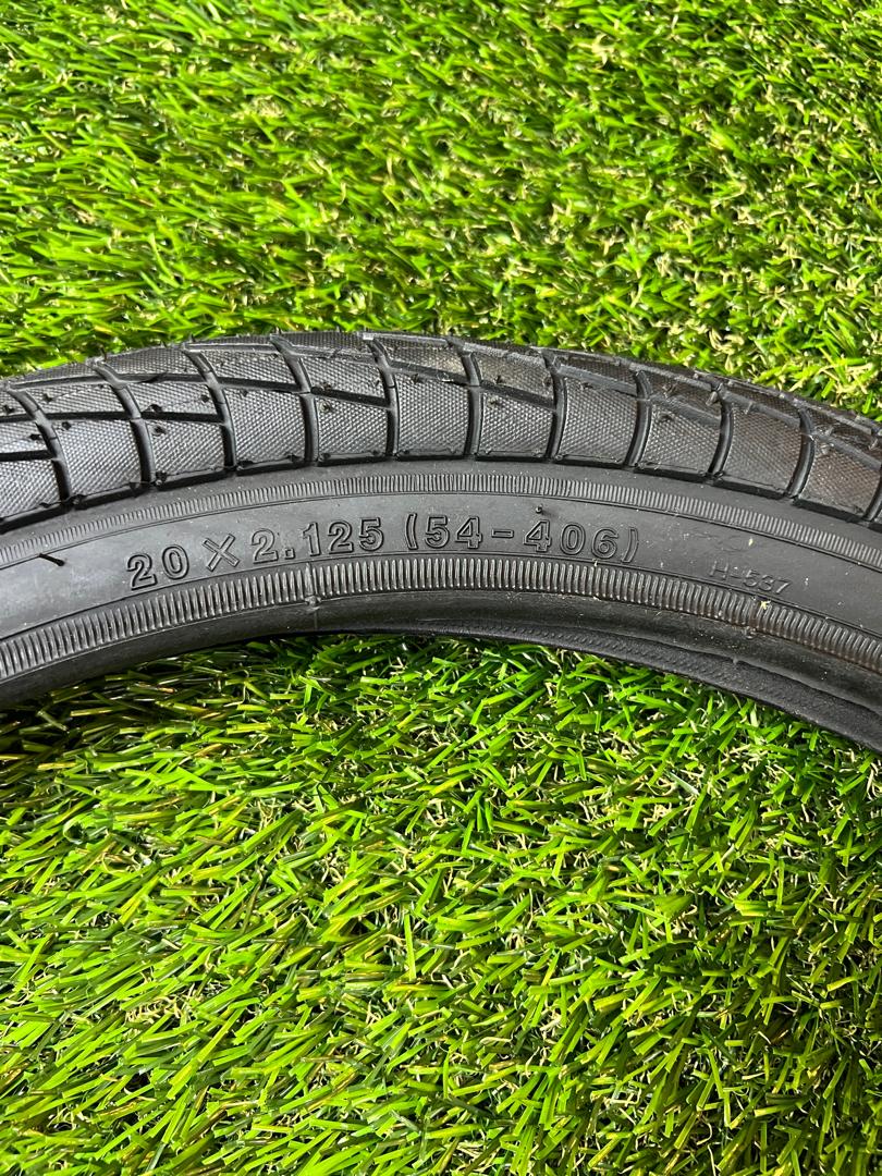 Ornate 20" x 2.125 Tire