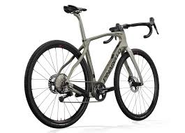 PINARELLO GREVIL F5 - SHIMANO GRX 610