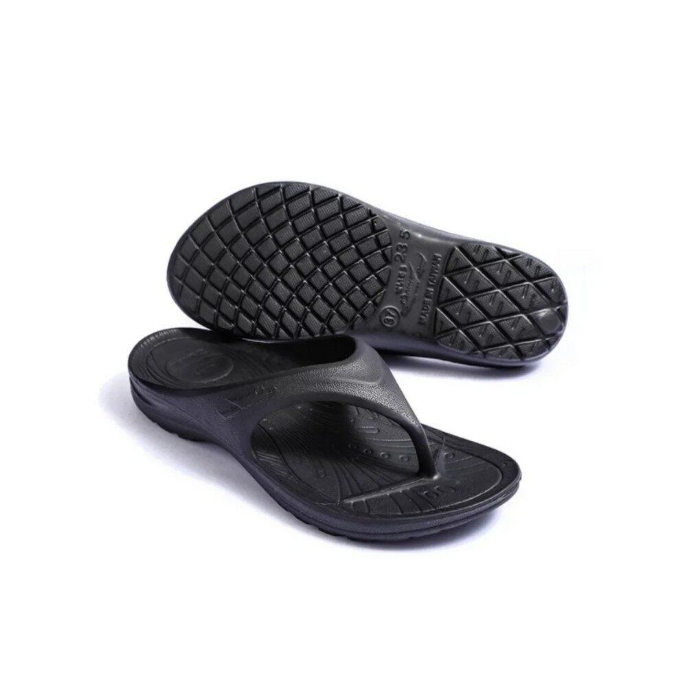 B&M Caiman BN68 3rd Generation Running Y Sandals