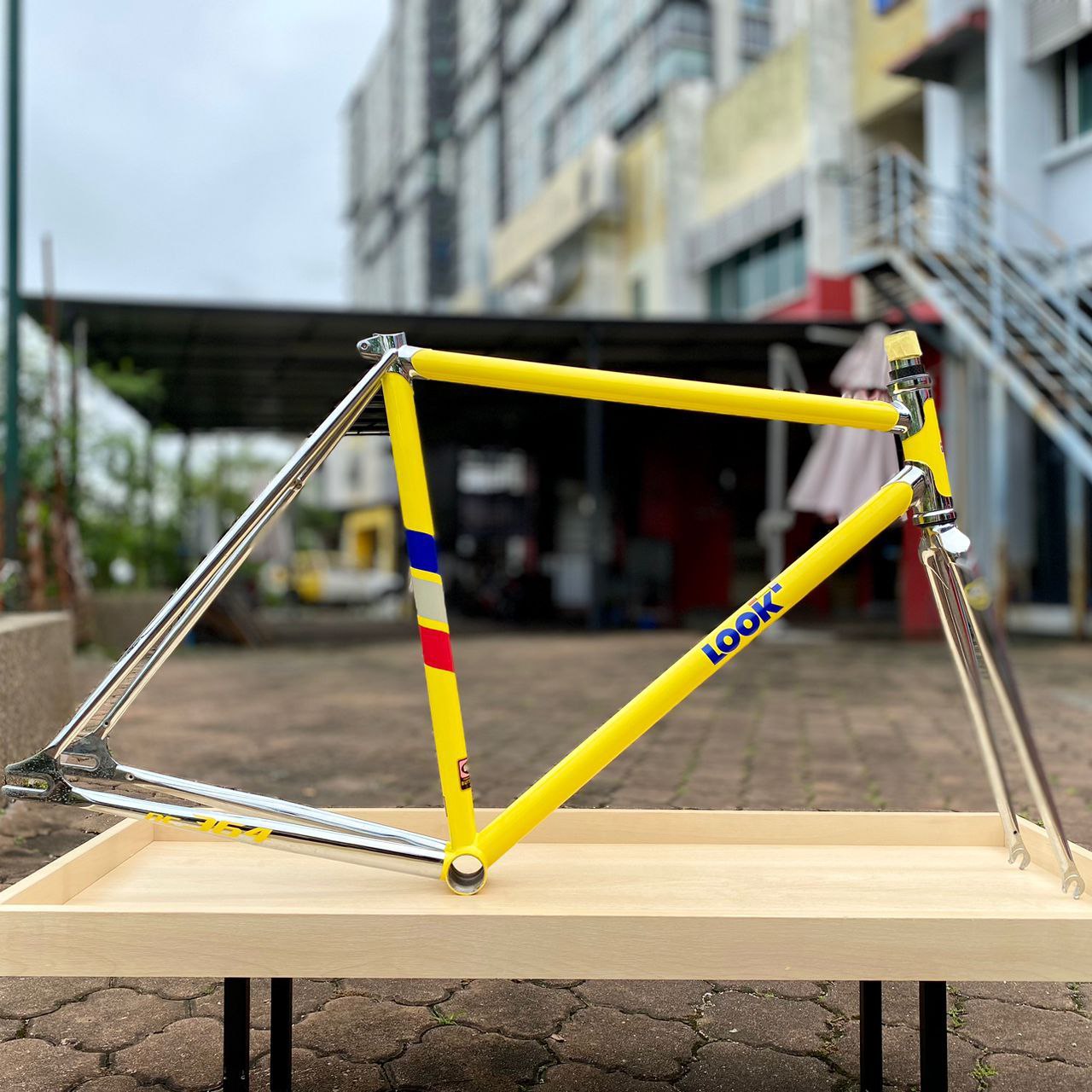 Look AC 364 Frameset